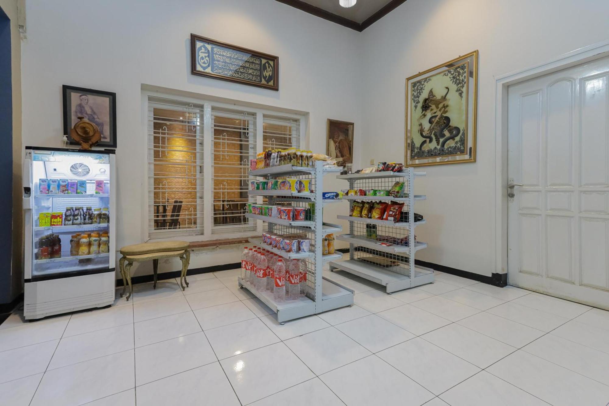 Reddoorz Plus At Swun Stay Raya Langsep Malang Exterior photo