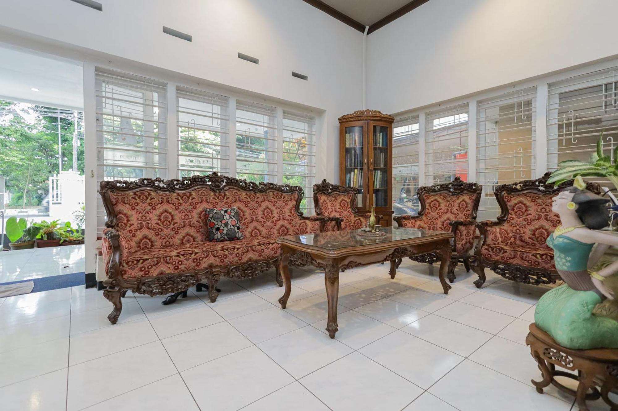 Reddoorz Plus At Swun Stay Raya Langsep Malang Exterior photo
